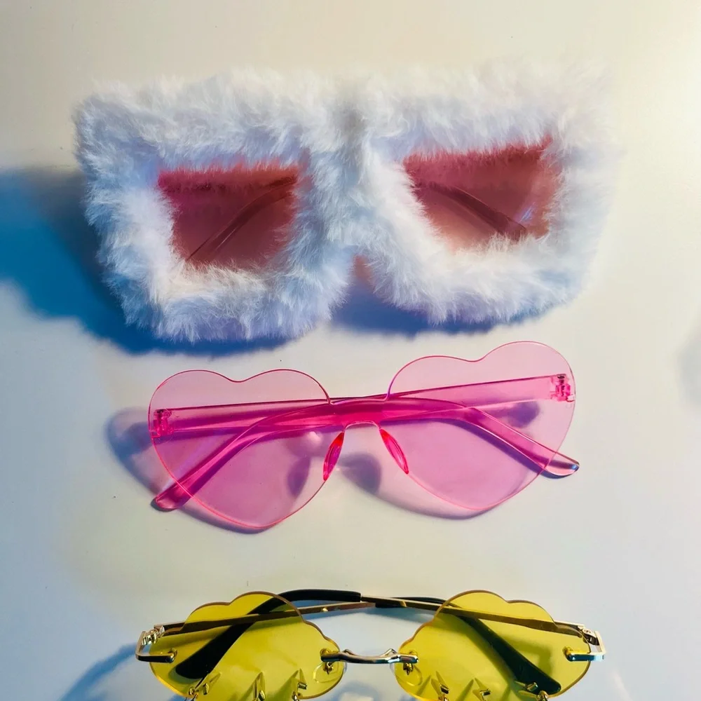 Trendy Sunglasses Set with Pink and Yellow Lenses
